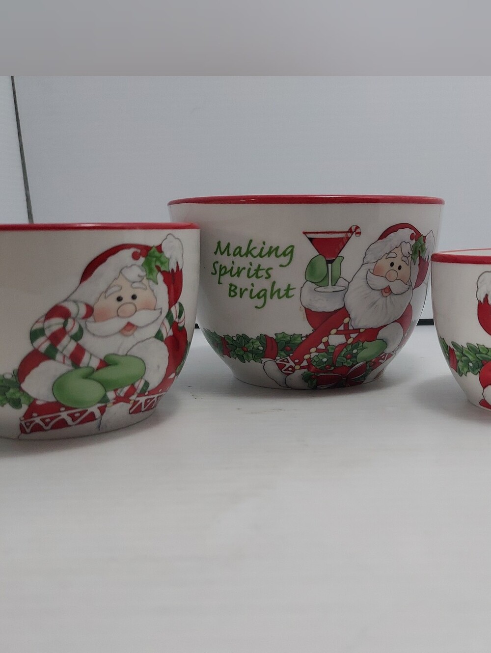 Holiday Santa Ceramic Bowl Set Of 3 Fitz And Flody - Red and White